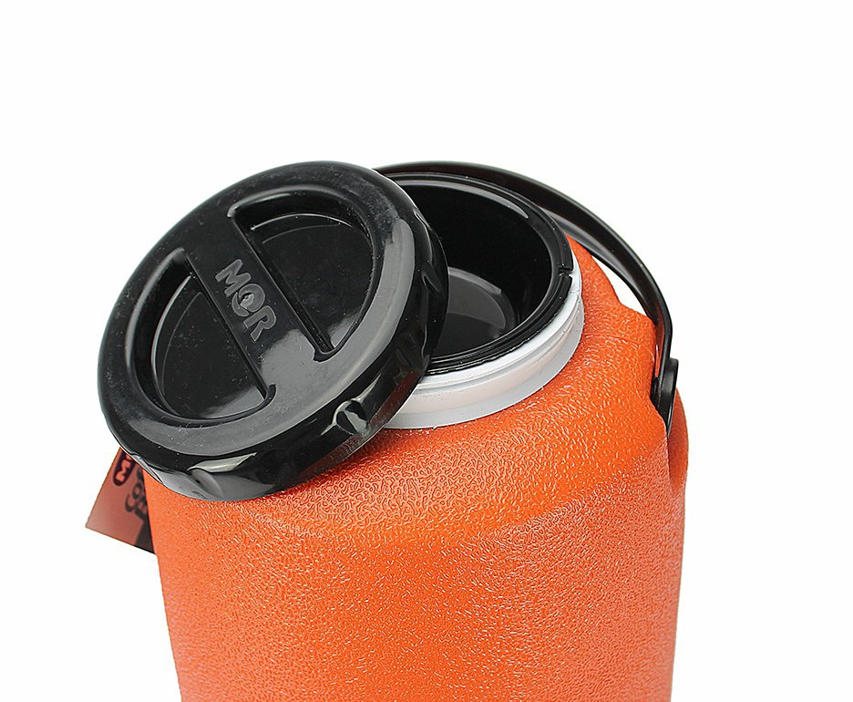 Garrafa térmica de café: 7 modelos com botão de pressão para ter