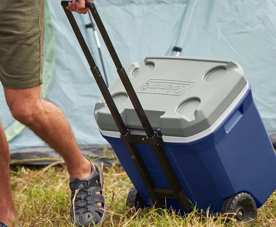 Caixa Térmica 316 Séries com Rodas 65 QT 61,5L Lakeside - Coleman